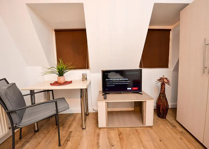 Center - Shabbat Friendly Apartamento Bucareste