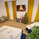 Center - Shabbat Friendly Apartamento Bucareste