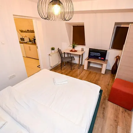 Apartment Center