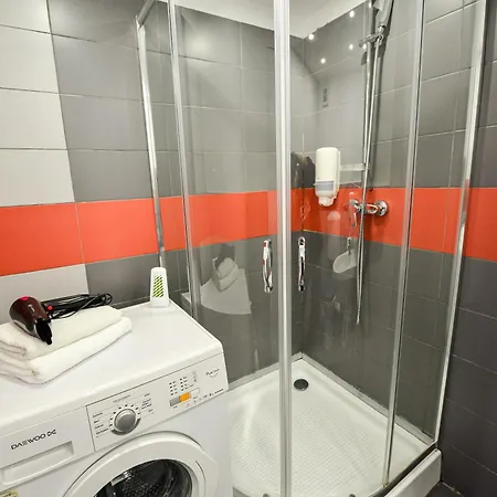 Center - Shabbat Friendly * Boekarest