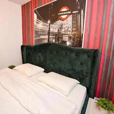 Center - Shabbat Friendly Appartement