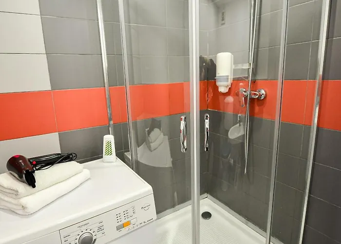 Center - Shabbat Friendly * بوخارست