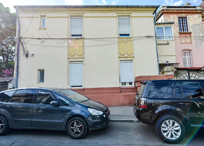 Center - Shabbat Friendly 布加勒斯特